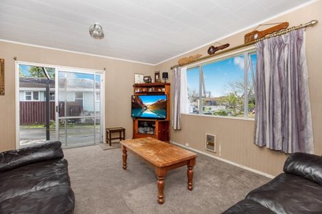 Photo of property in 40 Inverell Avenue, Wiri, Auckland, 2104