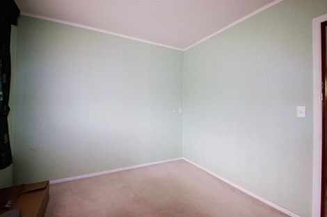 Photo of property in 50 Morton Street, Edendale, 9825