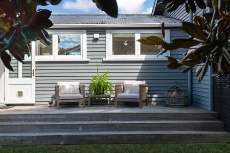 Photo of property in 1/5 Nelson Avenue, Northcote Point, Auckland, 0627