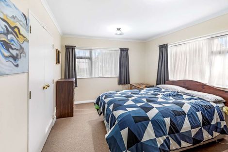 Photo of property in 49 Peppertree Glade, Kelvin Grove, Palmerston North, 4414