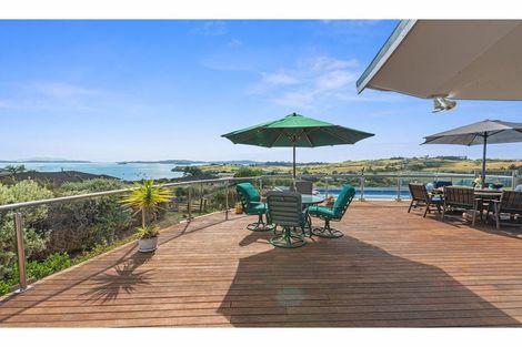 Photo of property in 635 Mahurangi East Road, Algies Bay, Warkworth, 0920