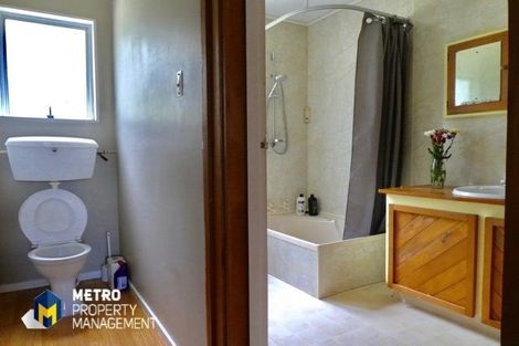 Photo of property in 40 Centennial Avenue, Helensburgh, Dunedin, 9010