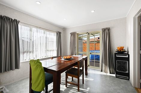 Photo of property in 8 Country Lane, Western Heights, Hamilton, 3200