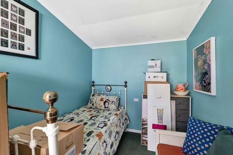 Photo of property in 127 Regan Street, Stratford, 4332