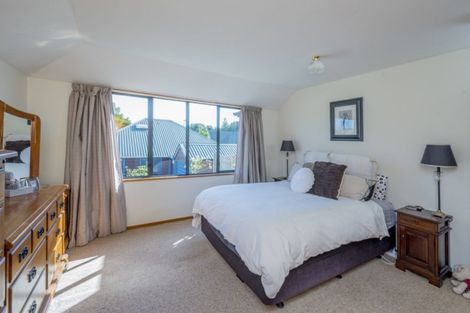 Photo of property in 46a Seddon Street, Waikanae, 5036