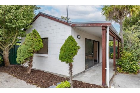 Photo of property in 70 Orrick Crescent, Avondale, Christchurch, 8061