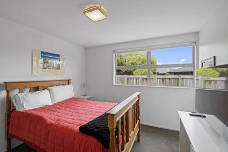 Photo of property in 15 Teagarden Close, Mairehau, Christchurch, 8052