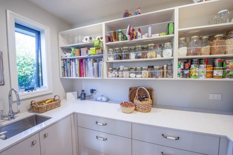 Photo of property in 40 Church Street, Oxford, 7430