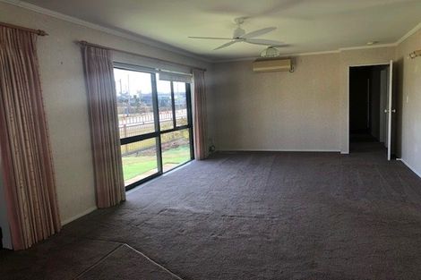 Photo of property in 11 Liftan Place, Mount Maunganui, 3116