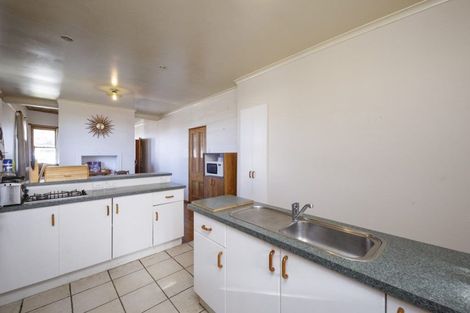 Photo of property in 17 Douglas Street, West End, Palmerston North, 4412