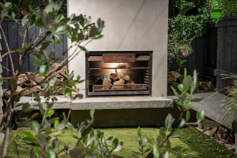 Photo of property in 30 Mandalay Terrace, Khandallah, Wellington, 6035