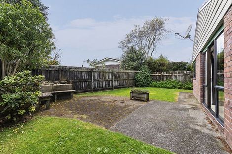 Photo of property in 33b Branch Road, Highlands Park, New Plymouth, 4312