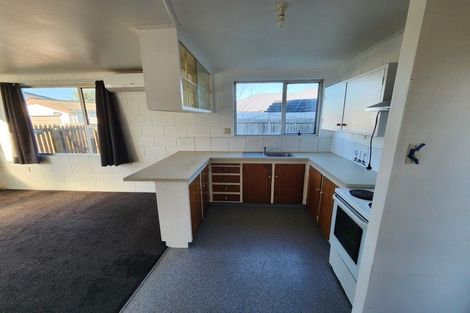 Photo of property in 2/65 Springs Road, Hornby, Christchurch, 8042
