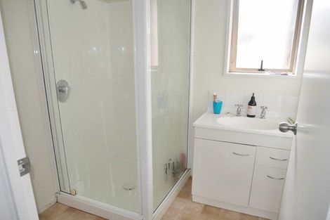 Photo of property in 5 Balgay Street, Upper Riccarton, Christchurch, 8041