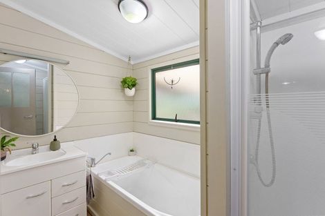 Photo of property in 126 Te Hapua Road, Te Horo, Otaki, 5581