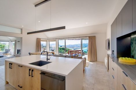 Photo of property in 15 Highgrove, Saint Clair, Dunedin, 9012