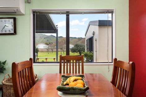 Photo of property in 13 Bradley Street, Paeroa, 3600