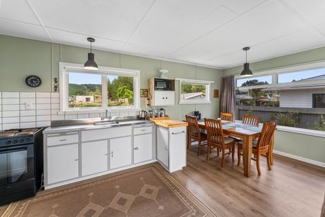 Photo of property in 195 Whitby Road, Wakefield, 7025