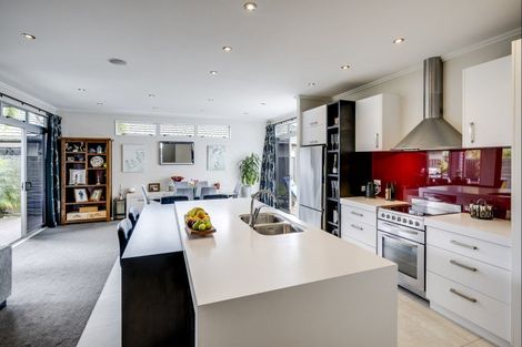 Photo of property in 11 Tasman Drive, Poraiti, Napier, 4112