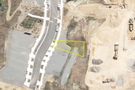 Photo of property in 33 Holystone Road, Whitby, Porirua, 5024