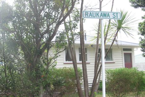 Photo of property in 72 Raukawa Street, Strathmore Park, Wellington, 6022