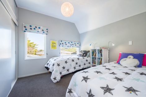 Photo of property in 138 Major Drive, Kelson, Lower Hutt, 5010