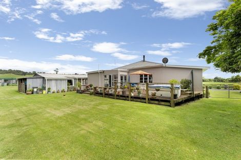 Photo of property in 1038 Mountain Road, Waiongana, Inglewood, 4389