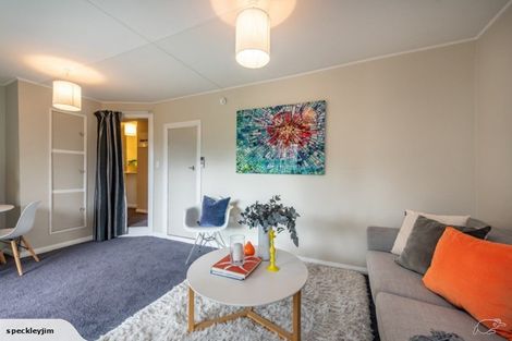 Photo of property in 19a Montgomery Avenue, Rothesay Bay, Auckland, 0630