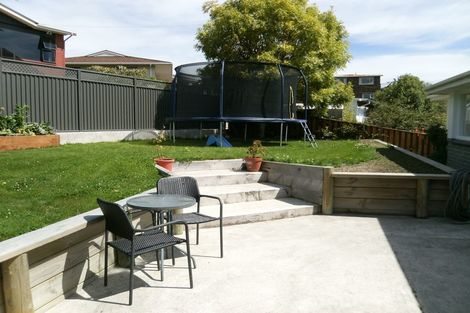 Photo of property in 72 Wilson Road, Balclutha, 9230