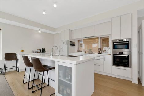 Photo of property in 8 Riverside Way, Amberley, 7410