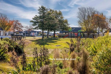 Photo of property in 7 Chatsworth Avenue, Rangiora, 7400