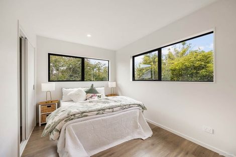 Photo of property in 11d Rene Place, Sunnyhills, Auckland, 2010