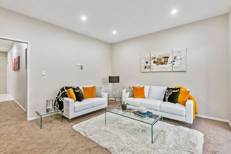 Photo of property in 18 Warbler Crescent, Papakura, 2110