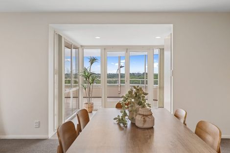 Photo of property in 1/21 Overdale Drive, Cashmere, Christchurch, 8022