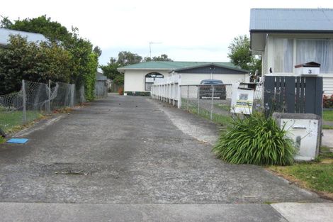 Photo of property in 28 Jupiter Street, Rosehill, Papakura, 2113