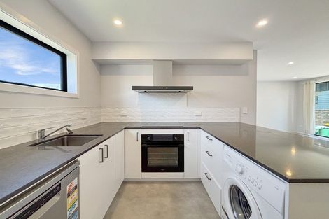Photo of property in 5 Woodcarver Lane, Titahi Bay, 5022