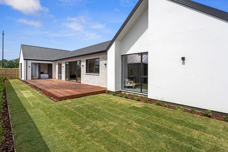 Photo of property in 11 Homestead Drive, Rangiora, 7400