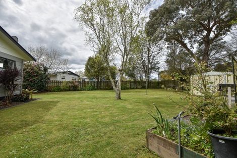 Photo of property in 9 Baillie Crescent, Carterton, 5713