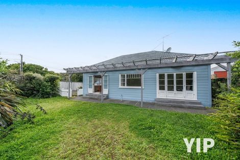 Photo of property in 36 Middleton Road, Johnsonville, Wellington, 6037