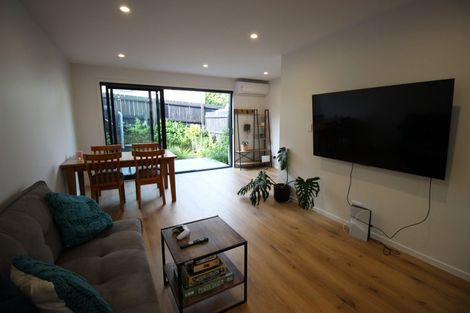 Photo of property in 1c Stott Avenue, Birkdale, Auckland, 0626