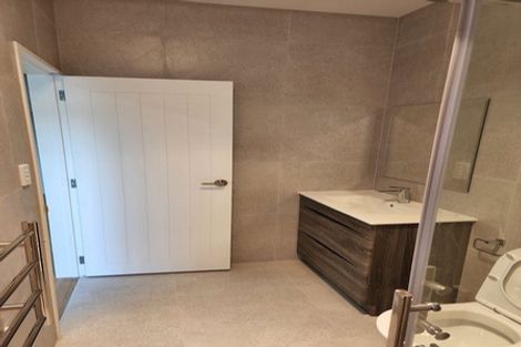 Photo of property in 2 Ulcoats Lane, Pokeno, 2402