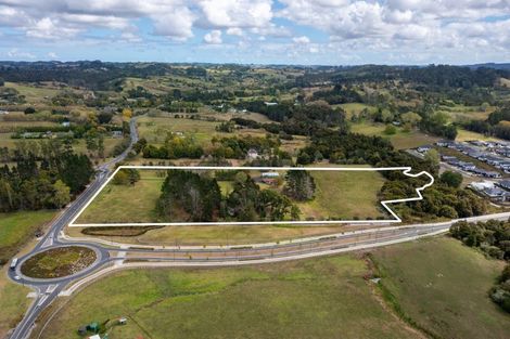 Photo of property in 1 Old Pine Valley Road, Dairy Flat, Silverdale, 0992