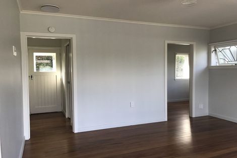 Photo of property in 103a Glengarry Road, Glen Eden, Auckland, 0602