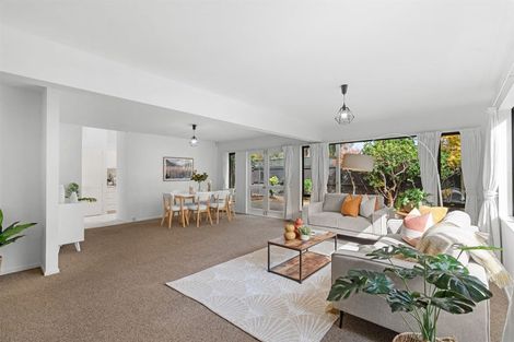 Photo of property in 1/8 Cottesmore Close, Burnside, Christchurch, 8053