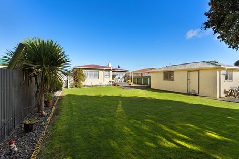 Photo of property in 50 Polson Street, Castlecliff, Whanganui, 4501