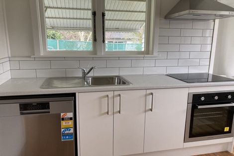 Photo of property in 6 Koromiko Street, New Lynn, Auckland, 0600