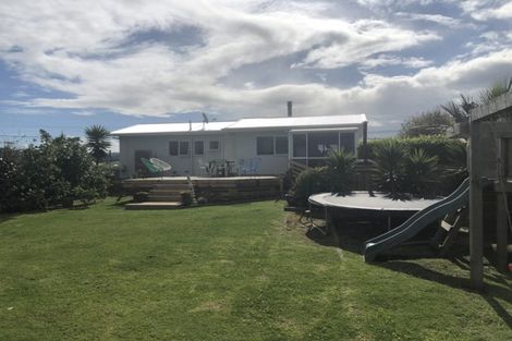 Photo of property in 150 Marsden Point Road, Ruakaka, 0116