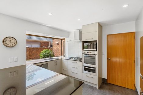 Photo of property in 2/187c Waimea Terrace, Beckenham, Christchurch, 8023