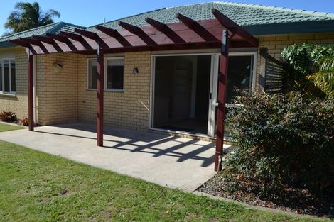 Photo of property in Diamond Sands, 45/644 Grenada Street, Papamoa Beach, Papamoa, 3118