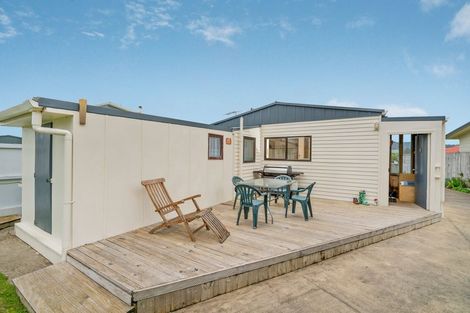 Photo of property in 17b Meadow Drive, Whitianga, 3510
